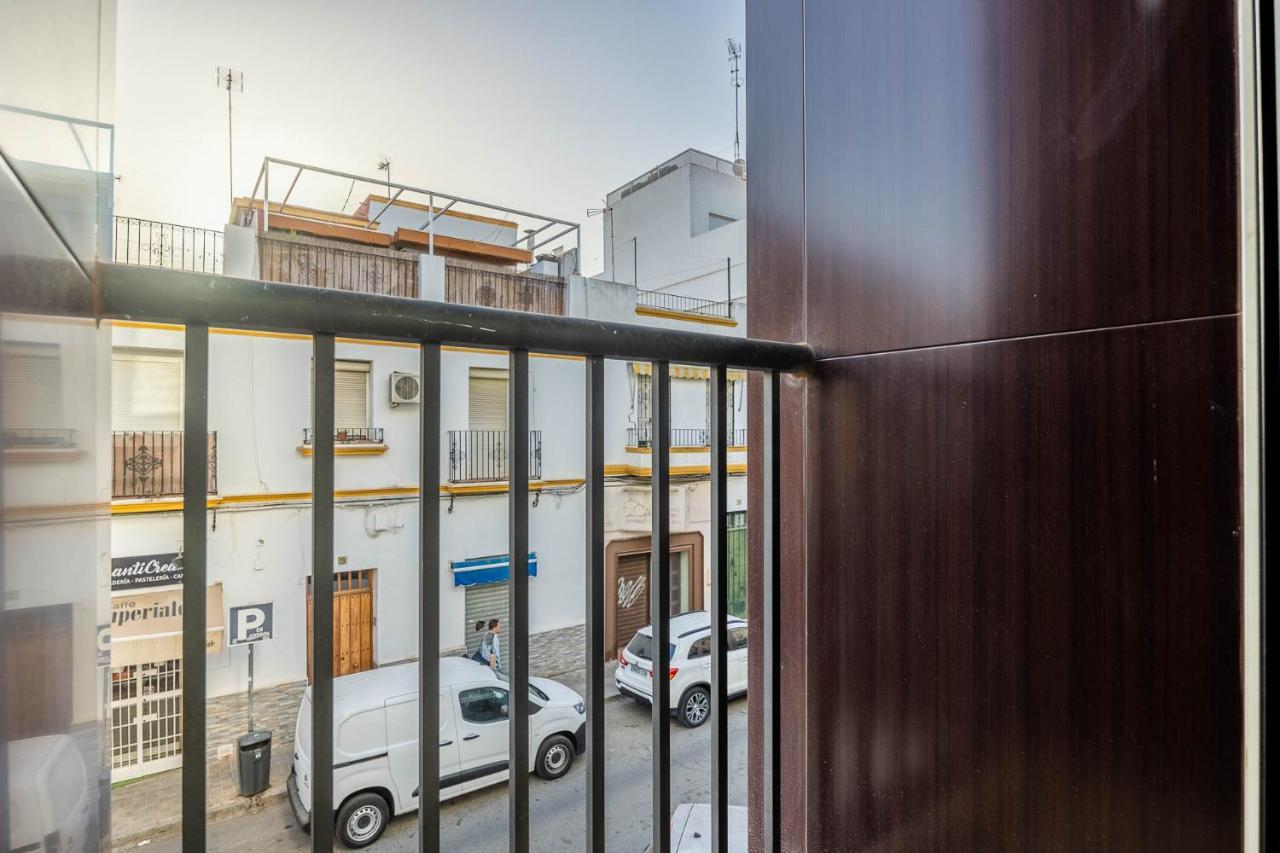 Nervion Suites 2 - Vacacional Sevilla Extérieur photo